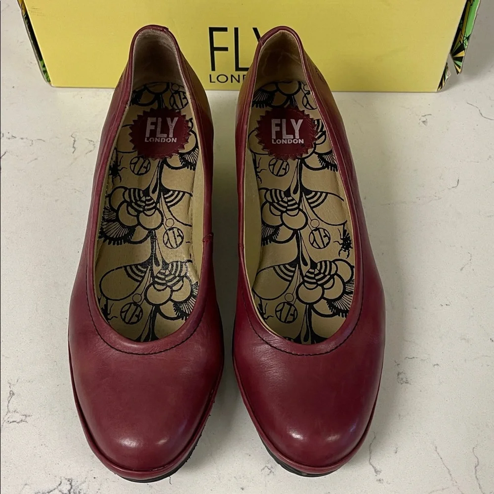 FLY London Women's Wedge Pump Bordeaux Pumps Size Euro 39 US 8 - 8 1/2 approx - Picture 3 of 17